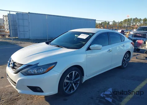 2017 Nissan Altima 2.5 Sr z USA, uszkodzony, nr VIN 1N4AL3AP9HC478961